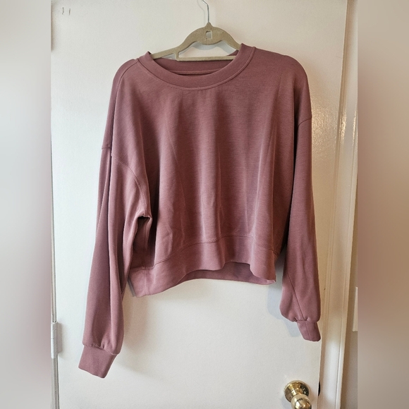 lululemon athletica Tops - Lululemon Perfectly Oversized Cropped Crew Size 12 Softstreme